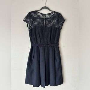 Navy Lace Shortsleeved Dress